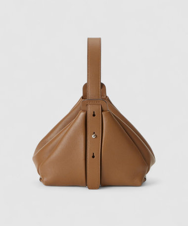 25SS新作美品✨定価半額！アルアバイルヴィエナラタンバケットショルダーバッグ 25SS新作美品✨定価半額！アルアバイルヴィエナラタンバケット