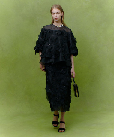 【LOULOU WILLOUGHBY】オーガンフラワータイトスカート