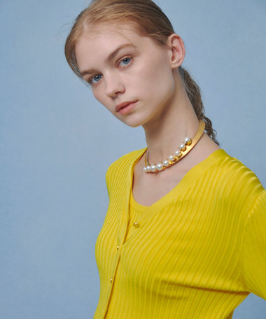 【LOULOU WILLOUGHBY】ワイドリブヘムフリルカーディガン