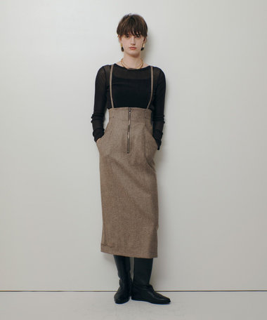 シックツィードツイルサロペスカート