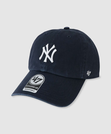 【SPORTY&RICH(スポーティーアンドリッチ)】 YANKEES SERIF HAT