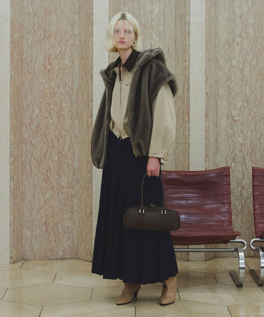 新品　allureville　ヤギ革　軽量　フラットシューズ　定価2.3万円 シューズ|グッズ|商品一覧｜allureville OFFICIAL SITE / ONLINE