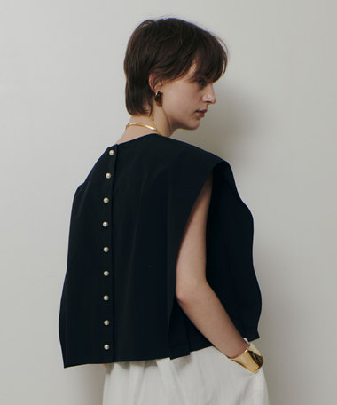 バックパールブラウス
