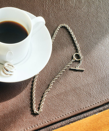 ツイストチェーンネックレス