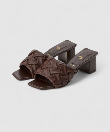 【HENRI EN VARGO(ヘンリエンヴァーゴ)】GRACE SANDAL