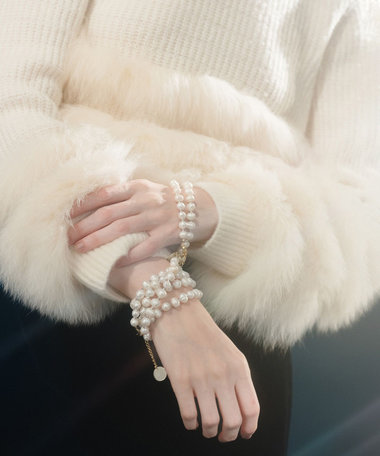 ◇【LOULOU WILLOUGHBY】タンスイパールロングネックレス