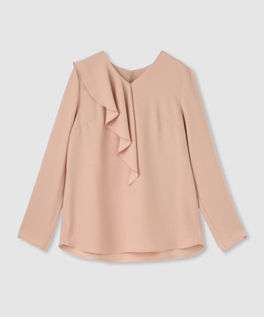 美品 ルルウィルビー サテンシャーリングブラウス フリル長袖ピンクベージュとろみ 美品 ルルウィルビー サテンシャーリングブラウス フリル長袖