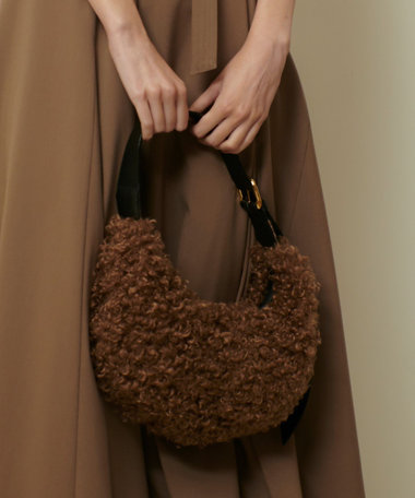 【VIOLAd'ORO (ヴィオラドーロ)】ELMOカルガンラムワンショルダーバッグ