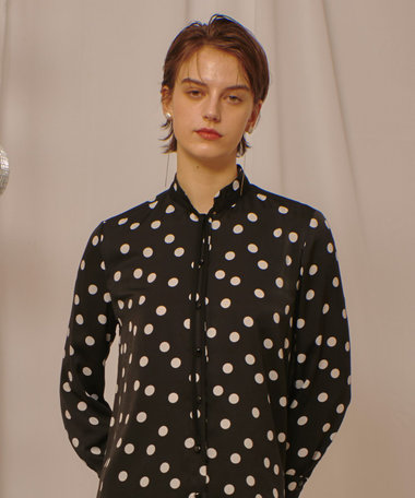 コインドットナロータイブラウス