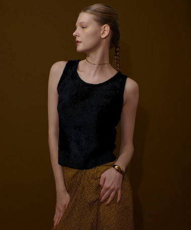 ベロアタンクプルオーバー