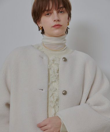 ホワイト バタフライボアコート ツーブロッキングボアコート|allureville OFFICIAL SITE / ONLINE SHOP