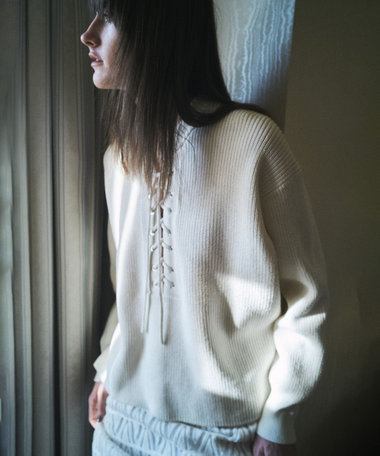 レースアップバルキープルオーバー