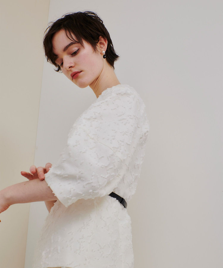 allureville ジャガードランタンスリーブブラウス オフホワイト (02)