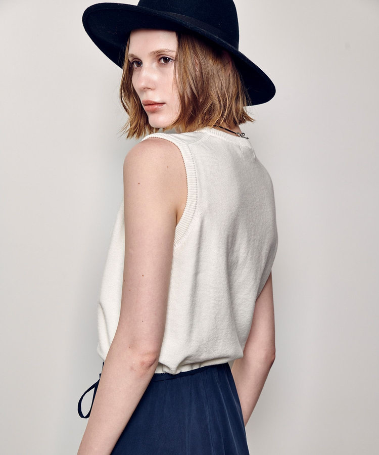 allureville フリンジＪＱロゴプルオーバー オフホワイト (02)