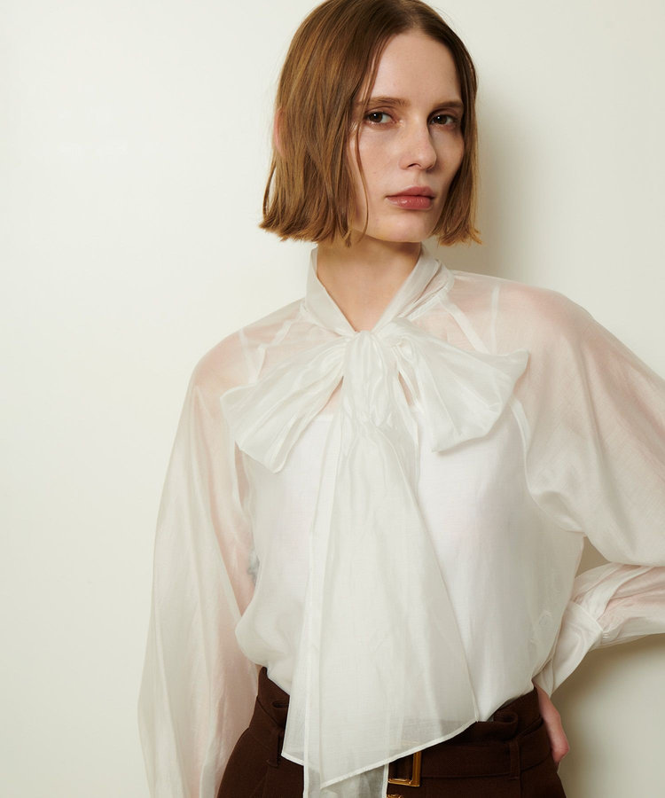 allureville シルキーセルロースボウブラウス オフホワイト (02)