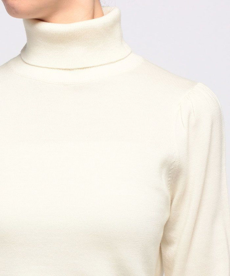 LOULOU WILLOUGHBY 【LOULOU WILLOUGHBY】コンパクトタートル長袖プルオーバー オフホワイト (02)