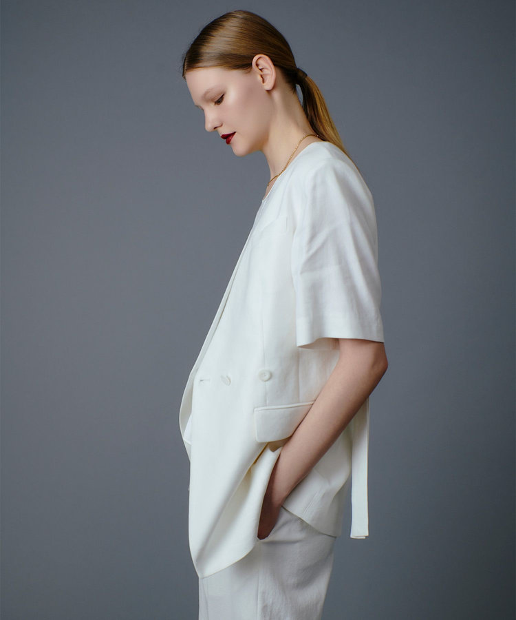 allureville NALYAハーフスリーブジャケット ホワイト (01)