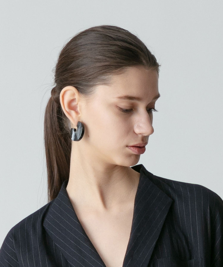 allureville サークルプレートピアス ブラック (95)