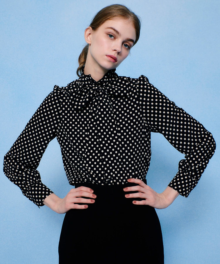 LOULOU WILLOUGHBY 【LOULOU WILLOUGHBY】◇デシンドットフリルボウタイブラウス ブラック (95)