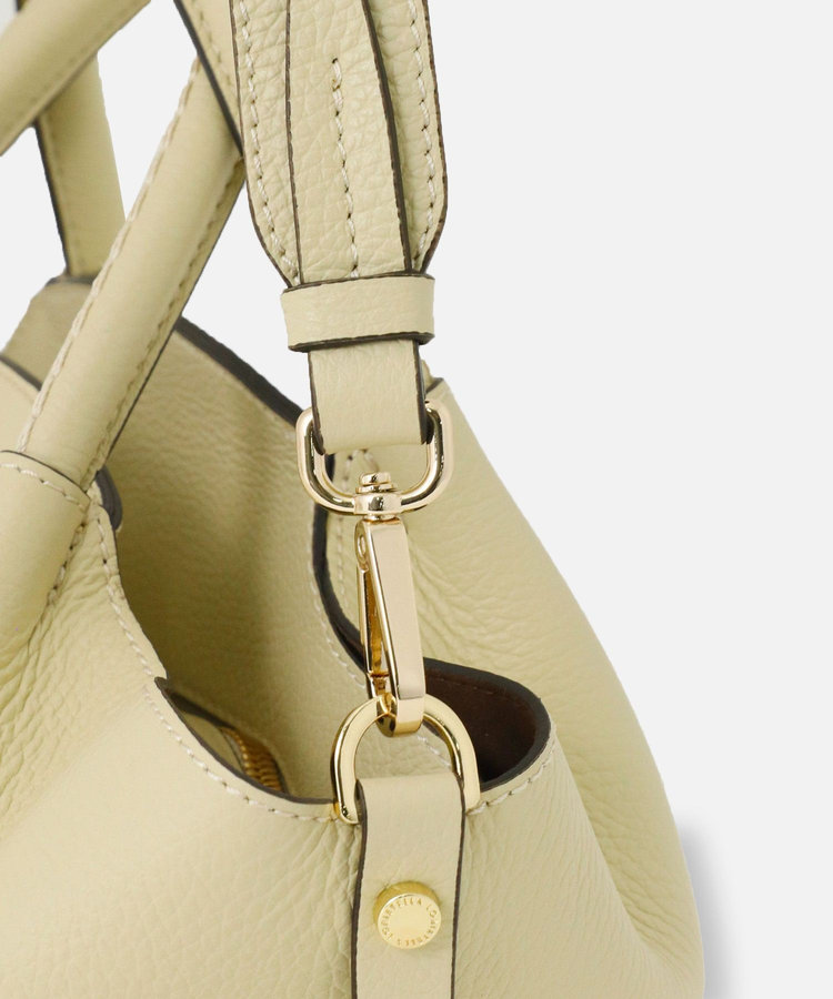 allureville 2WAYソフトショルダーバッグ ライトイエロー (25)