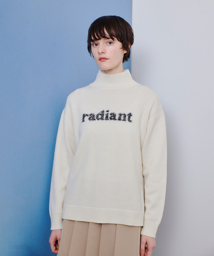 allureville シャギーラメロゴインターシャプルオーバー オフホワイト (02)