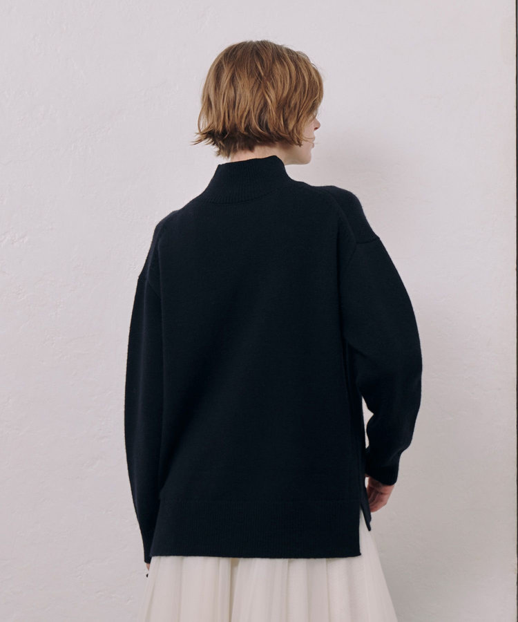 allureville シャギーラメロゴインターシャプルオーバー ブラック (95)