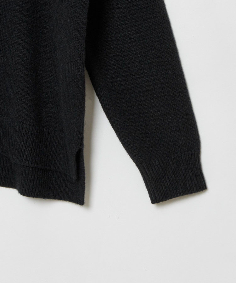 allureville シャギーラメロゴインターシャプルオーバー ブラック (95)