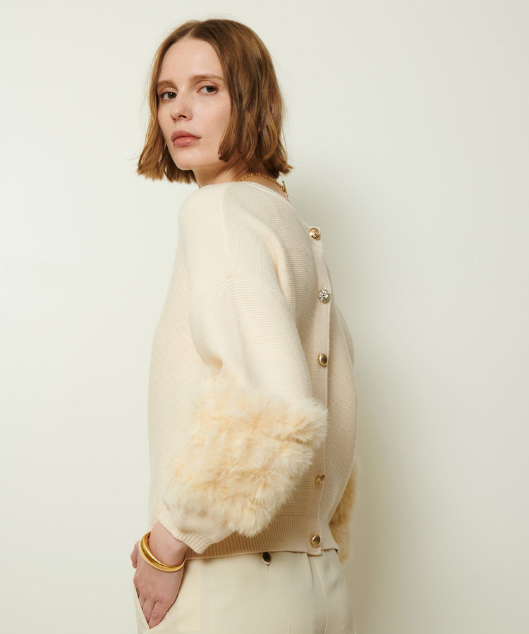 allureville ラビットカフクレイジー釦2WAYプルオーバー アイボリー (04)