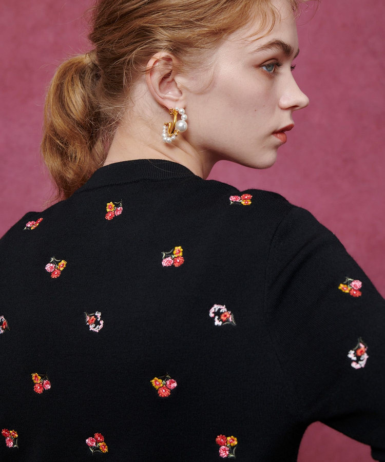 今期　ルルウィルビー　LOULOU WILLOUGHBY フラワーブルゾン　美品 LOULOU WILLOUGHBY】フラワーシシュウカーディガン|allureville