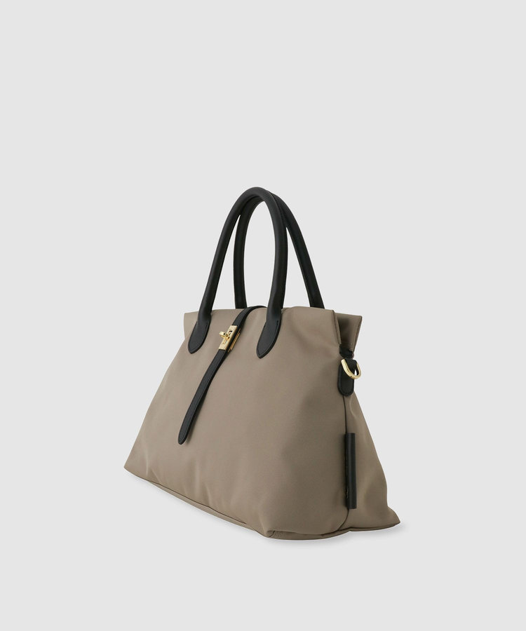 buying 【VIOLADORO(ヴィオラドーロ)】ナイロンベルテッドトート モカ (85)