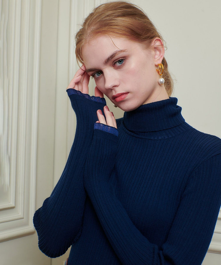 LOULOU WILLOUGHBY 【LOULOU WILLOUGHBY】ハーフチューブラータートルプルオーバー ネイビー (65)