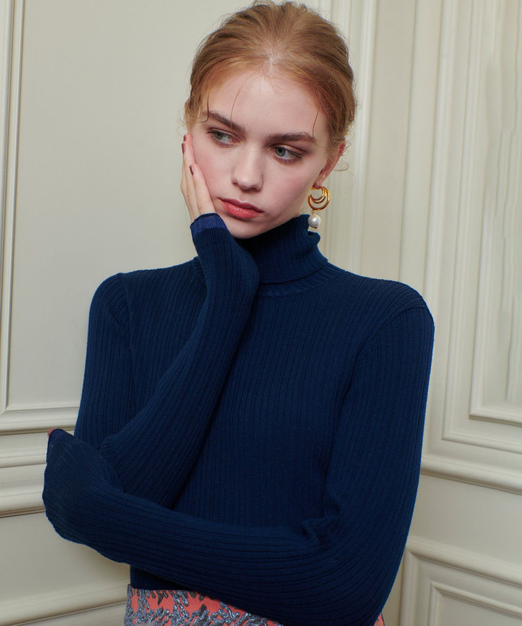 LOULOU WILLOUGHBY 【LOULOU WILLOUGHBY】ハーフチューブラータートルプルオーバー ネイビー (65)