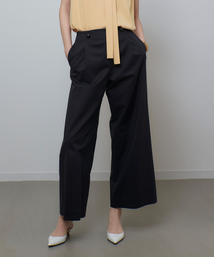 新品【Max Mara】ストレッチパンツ