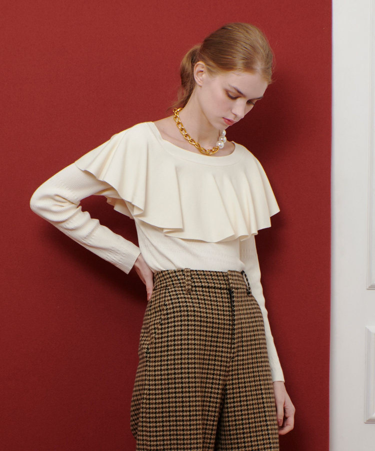 LOULOU WILLOUGHBY 【LOULOU WILLOUGHBY】ラッフルオフショルプルオーバー オフホワイト (02)