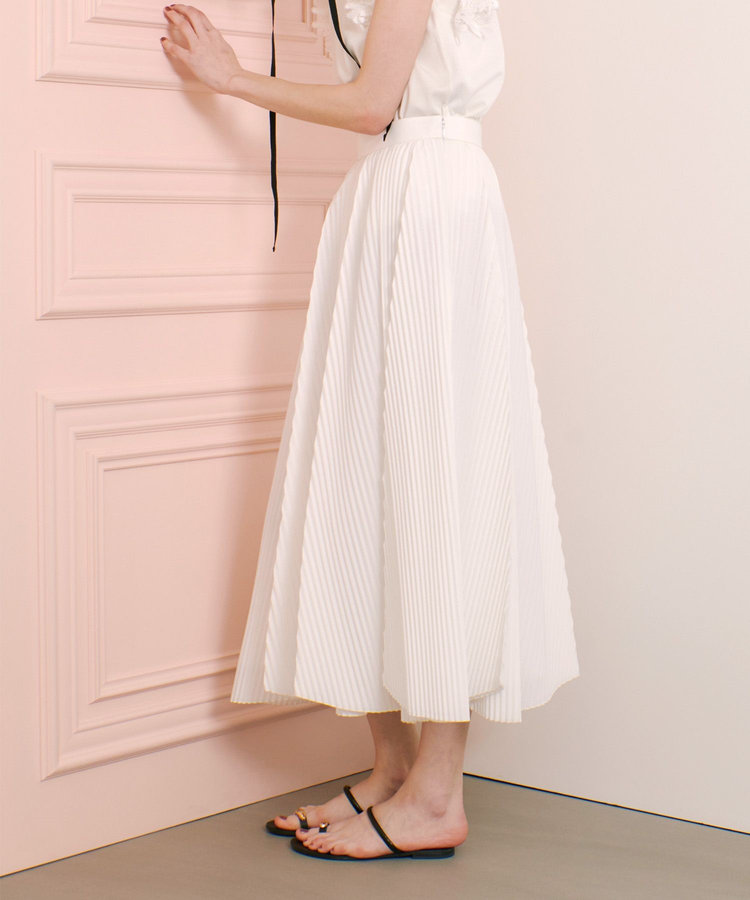 LOULOU WILLOUGHBY 【LOULOU WILLOUGHBY】ランダムアコーディオンプリーツスカート ホワイト (01)