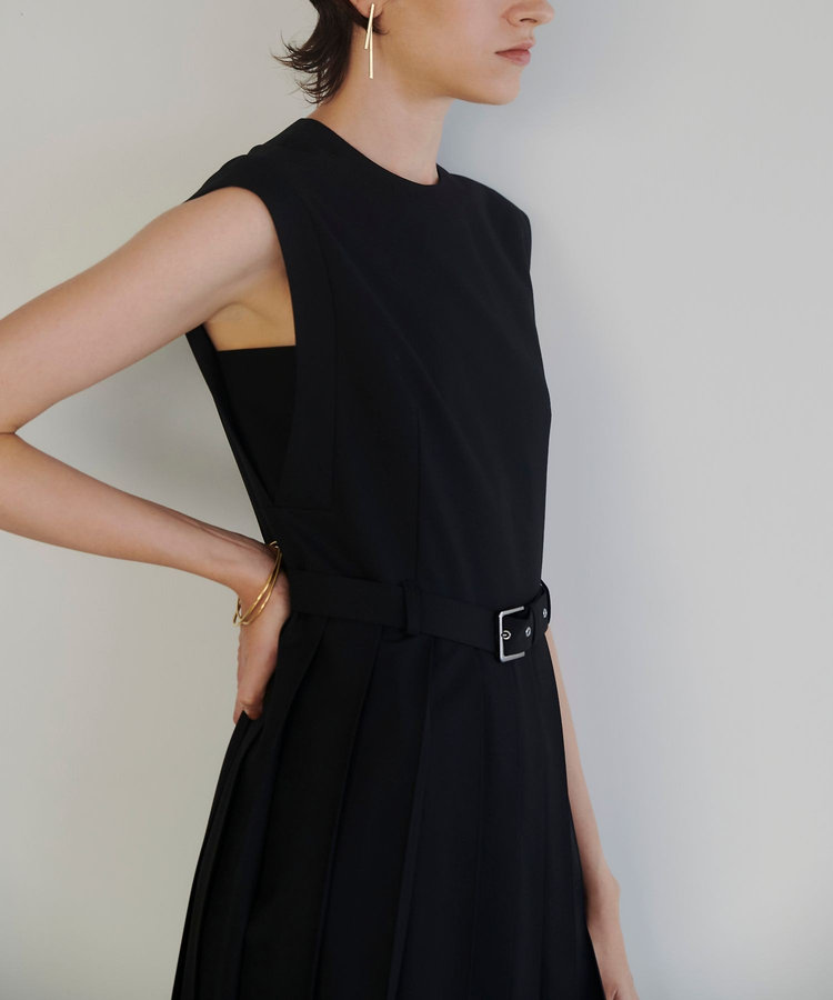 allureville 【allureville×otona MUSE】TRトロサイドスリットプリーツワンピース ブラック (95)