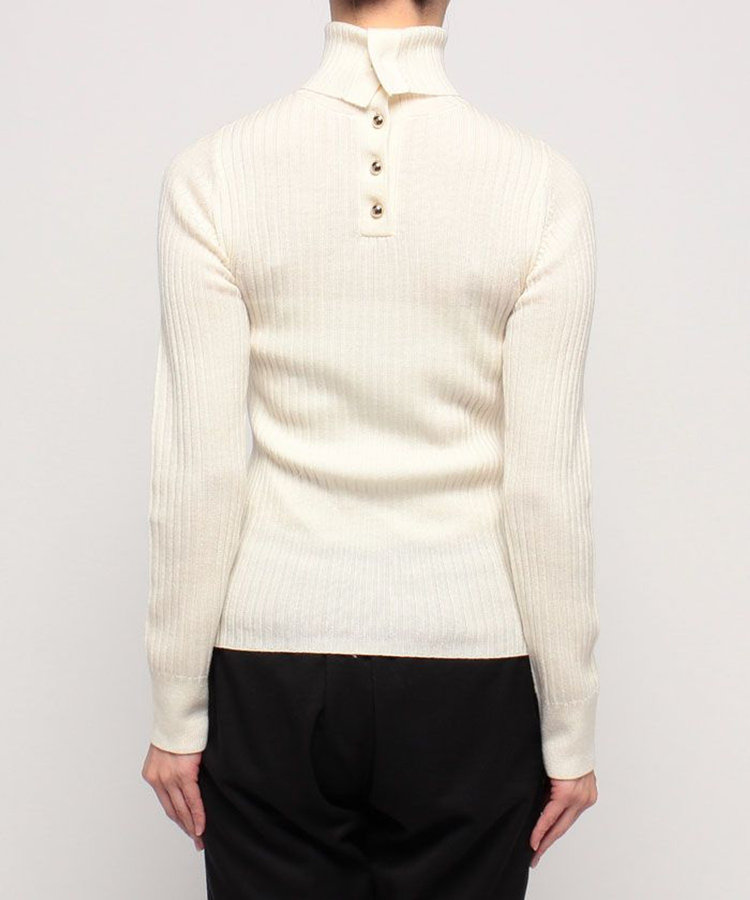 allureville 釦ディティール2WAY ネックリブプルオーバー アイボリー (04)