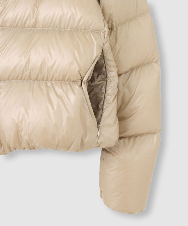 buying 【HERNO(ヘルノー)】LIGHT SHORT DOWN ベージュ (11)