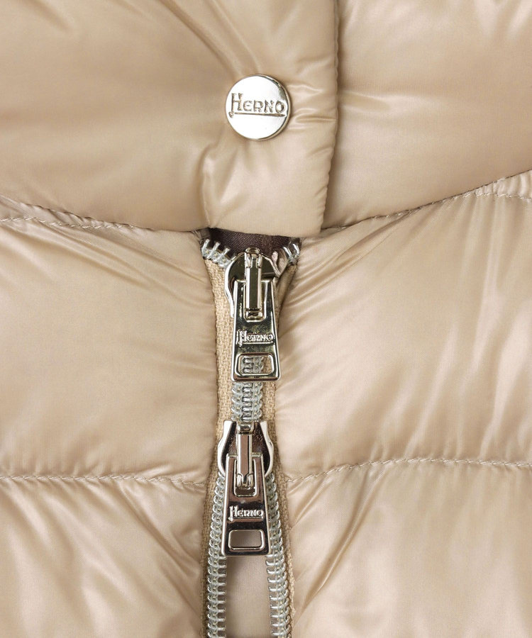buying 【HERNO(ヘルノー)】LIGHT SHORT DOWN ベージュ (11)